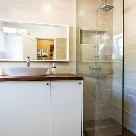 Lucia بيت للعطل Hlapa